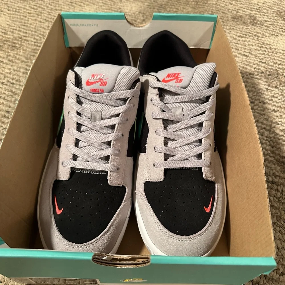 Nike SB. Size 13 - Picture 5 of 5